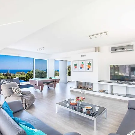 Lighthouse Villa