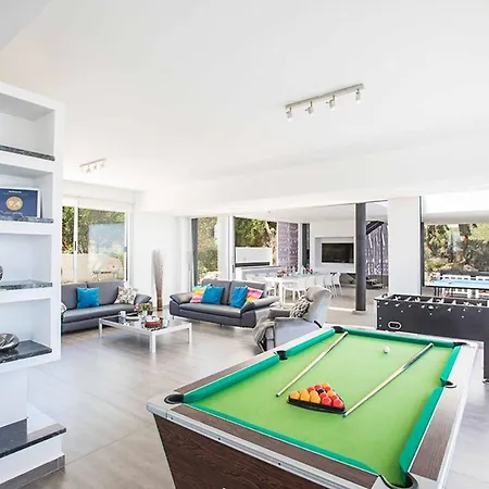 Lighthouse Villa